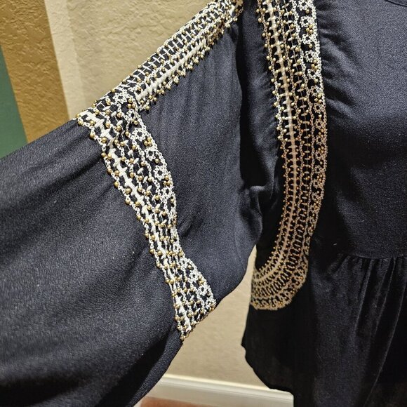 Sweet Magnolia Embroidered Boho S Black Tunic W & Tassel  S - Picture 3 of 9